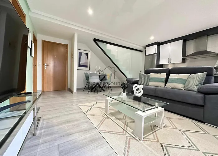 Апартаменты A Morada Camelias *