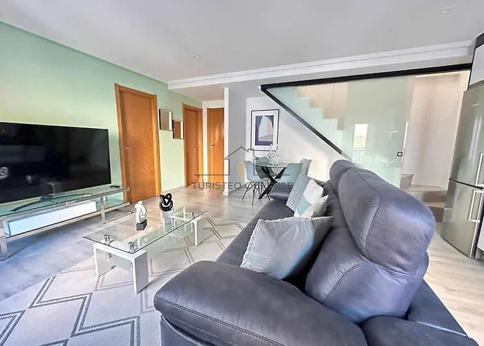 A Morada Camelias Апартаменты Оренсе